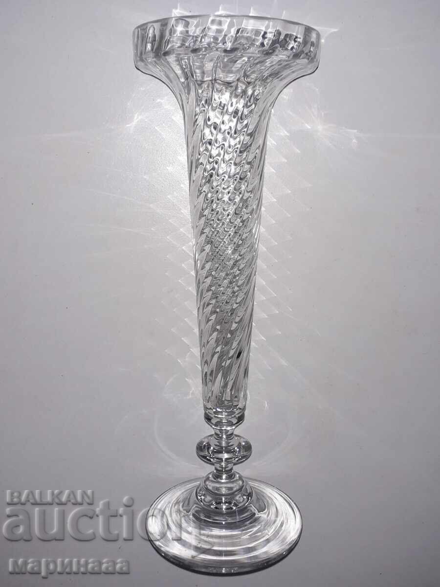 CRYSTAL VASE