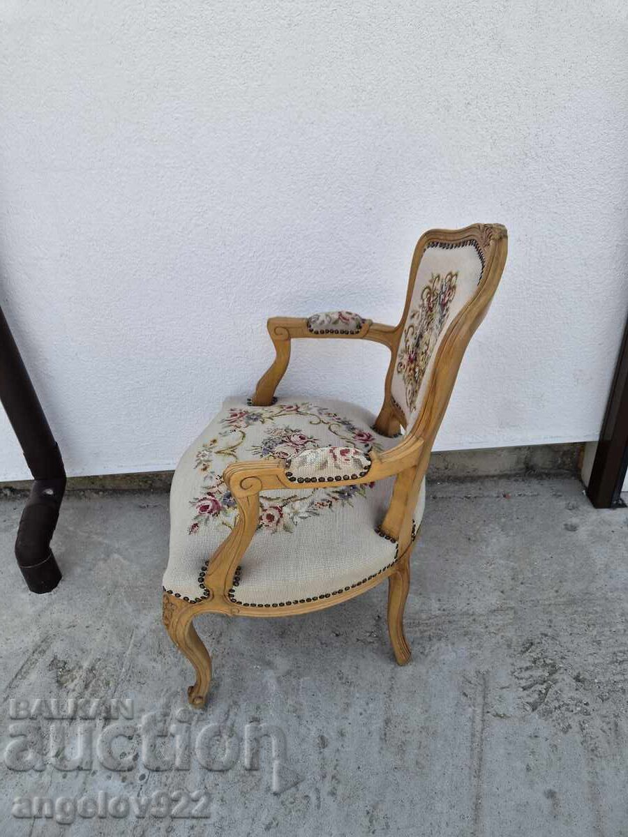 Beautiful vintage solid wood chair!!! - 6 Beautiful vintage solid wood chair!!! - 6