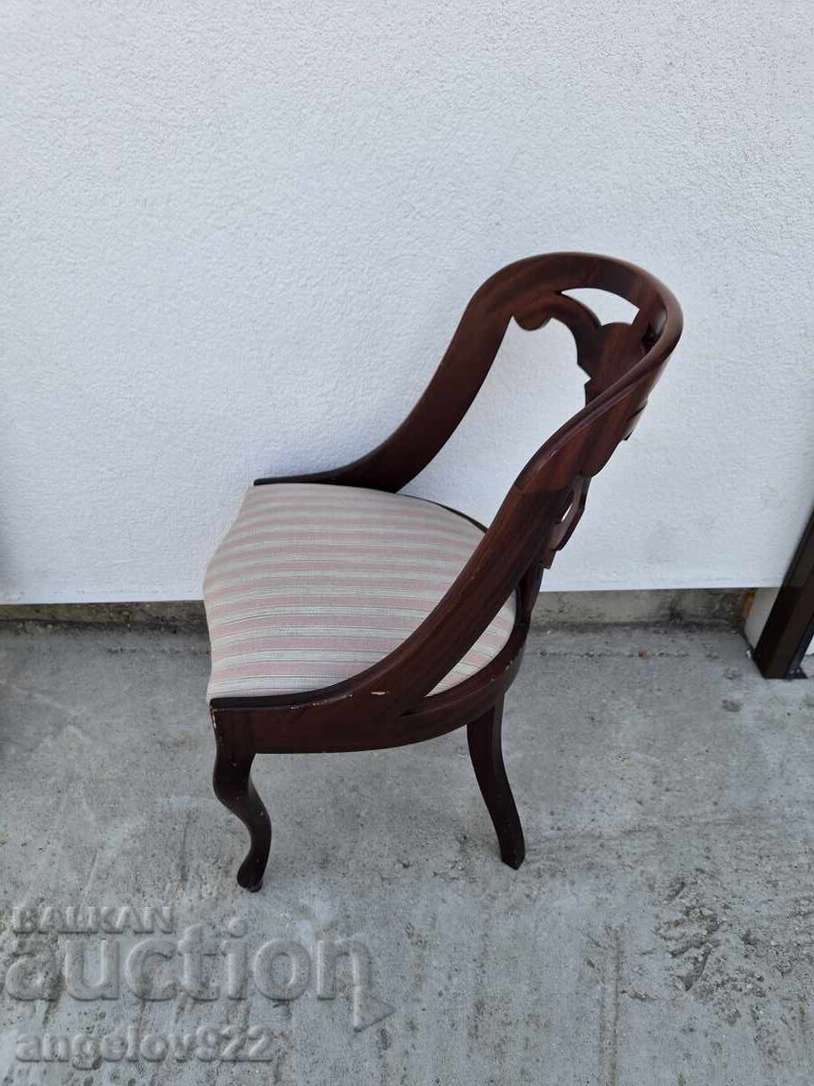 Beautiful vintage solid wood chair!!! - 5