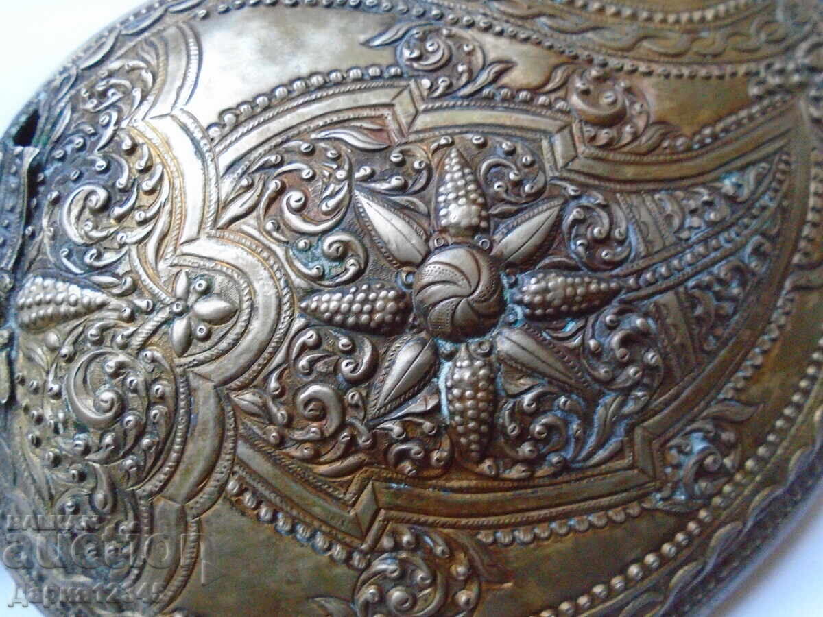 Huge silver half of a pafta with price € 355.00 | 694.32 BGN