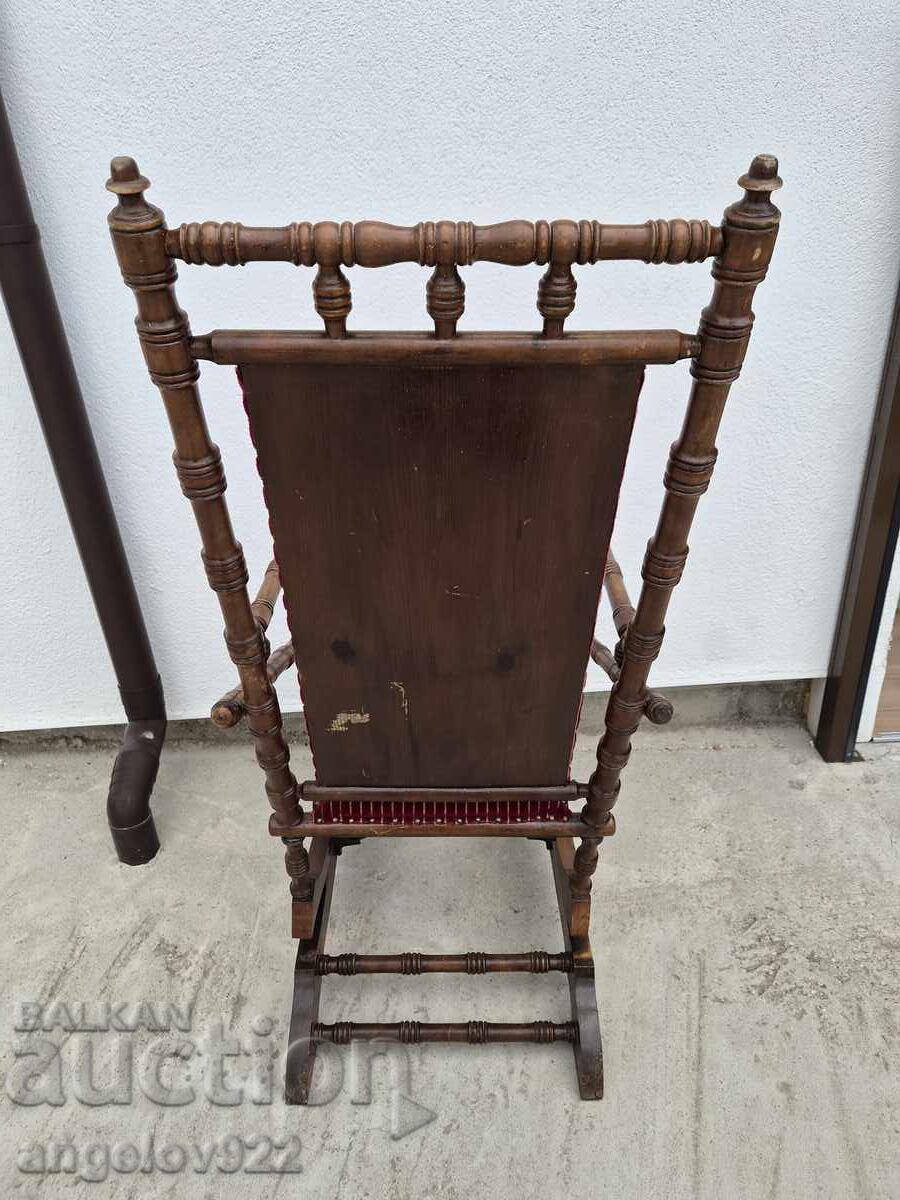 Beautiful vintage wooden rocking chair solid wood!!! - 5