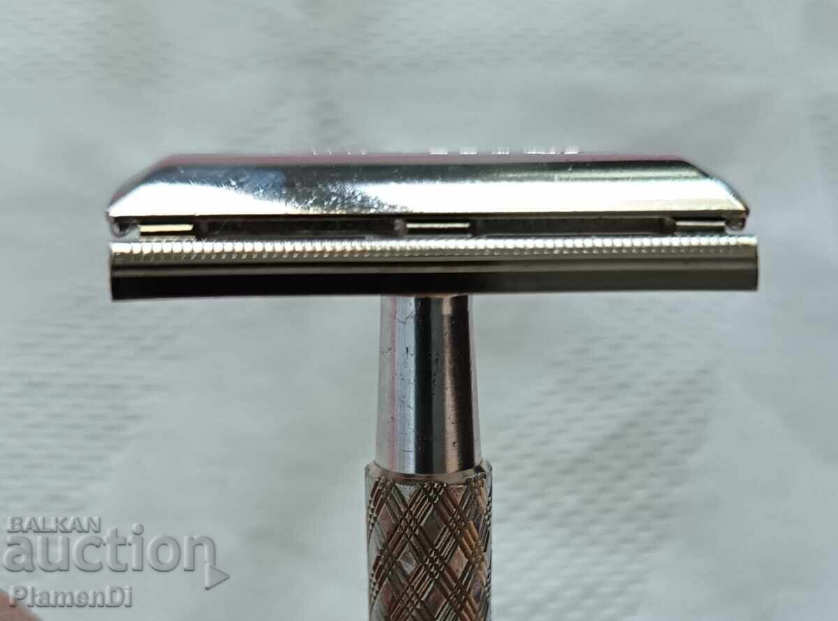 Licitație Aparat de ras retro Gillette Tech 1945-1950, Made in England