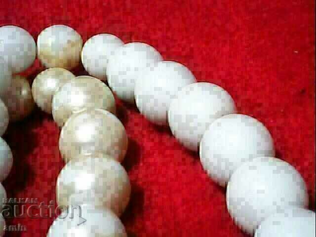 Auction  very old beautiful natural stone necklace