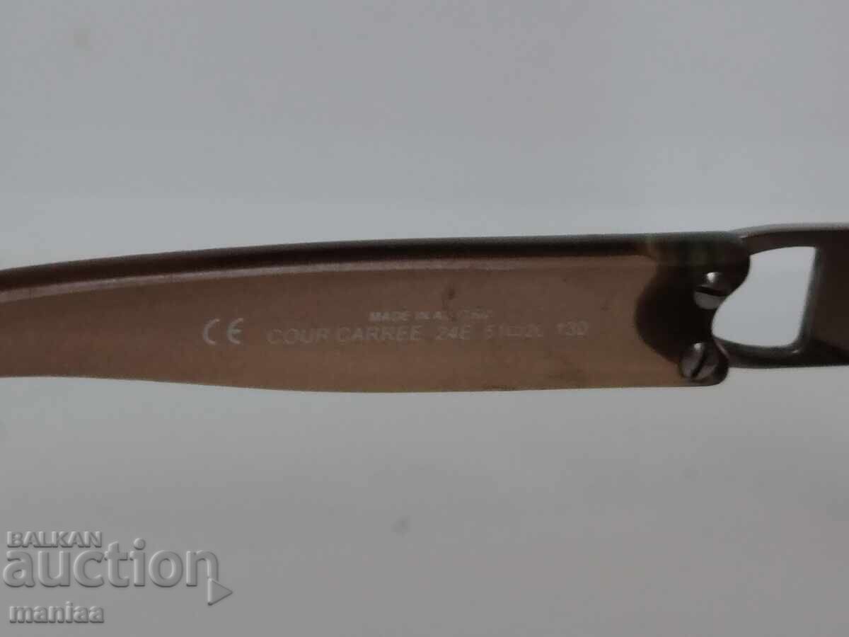 Auction  Original Italian Carrera Cour glasses