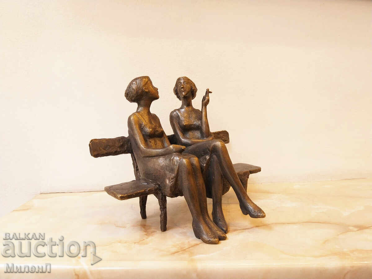 Sculptură Prietene cu preț € 630.00 | 1232.18 BGN