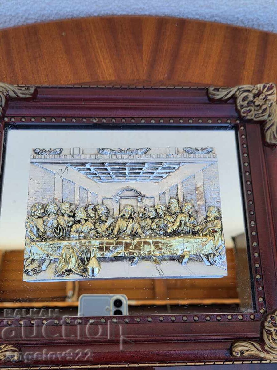 Livrarea Oglindă cu panou în relief!!! Livrarea Oglindă cu panou în relief!!!