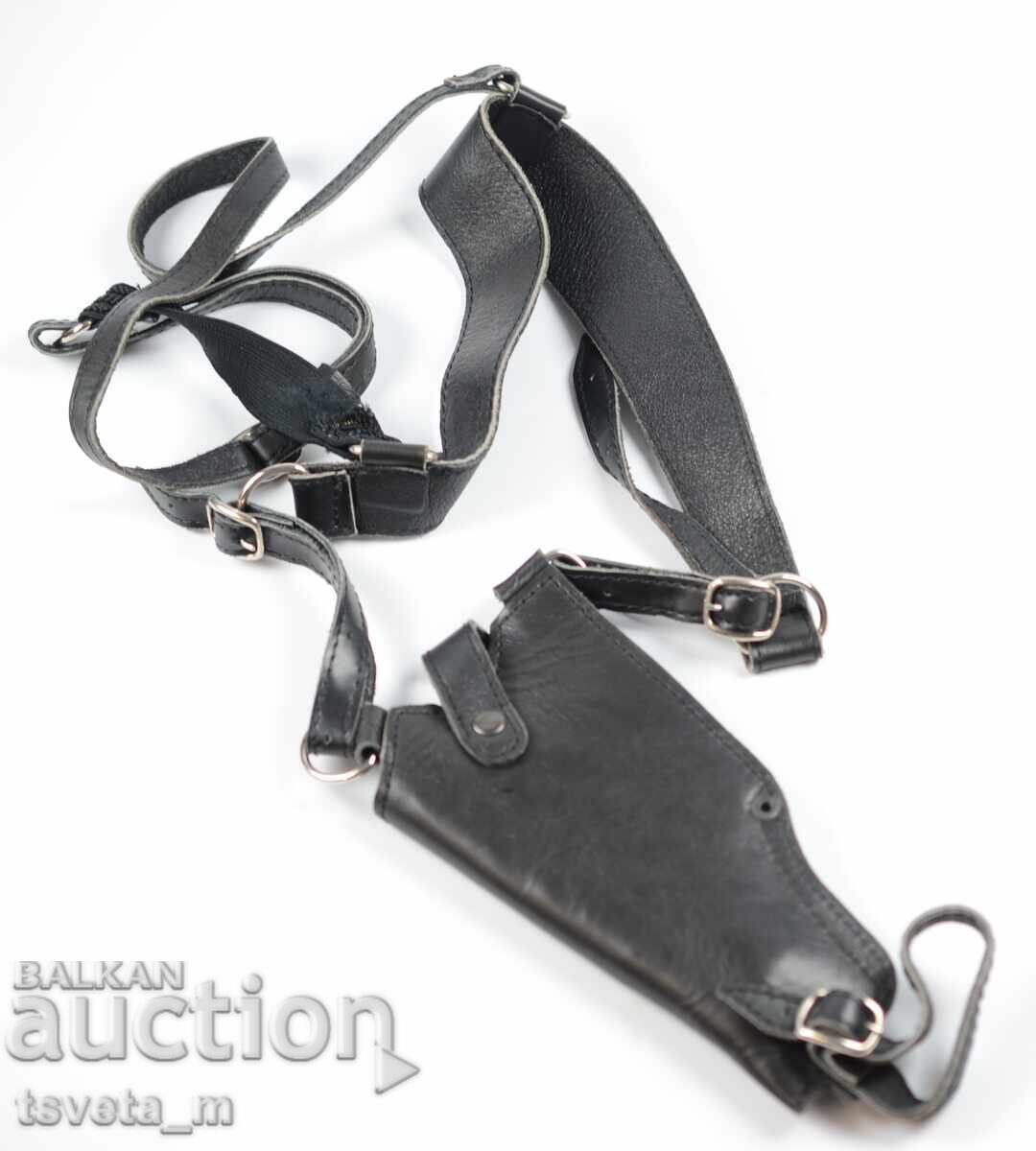Auction  Black leather shoulder holster for pistol