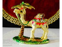 Gold-plated box, camel figurine, palm tree, crystals