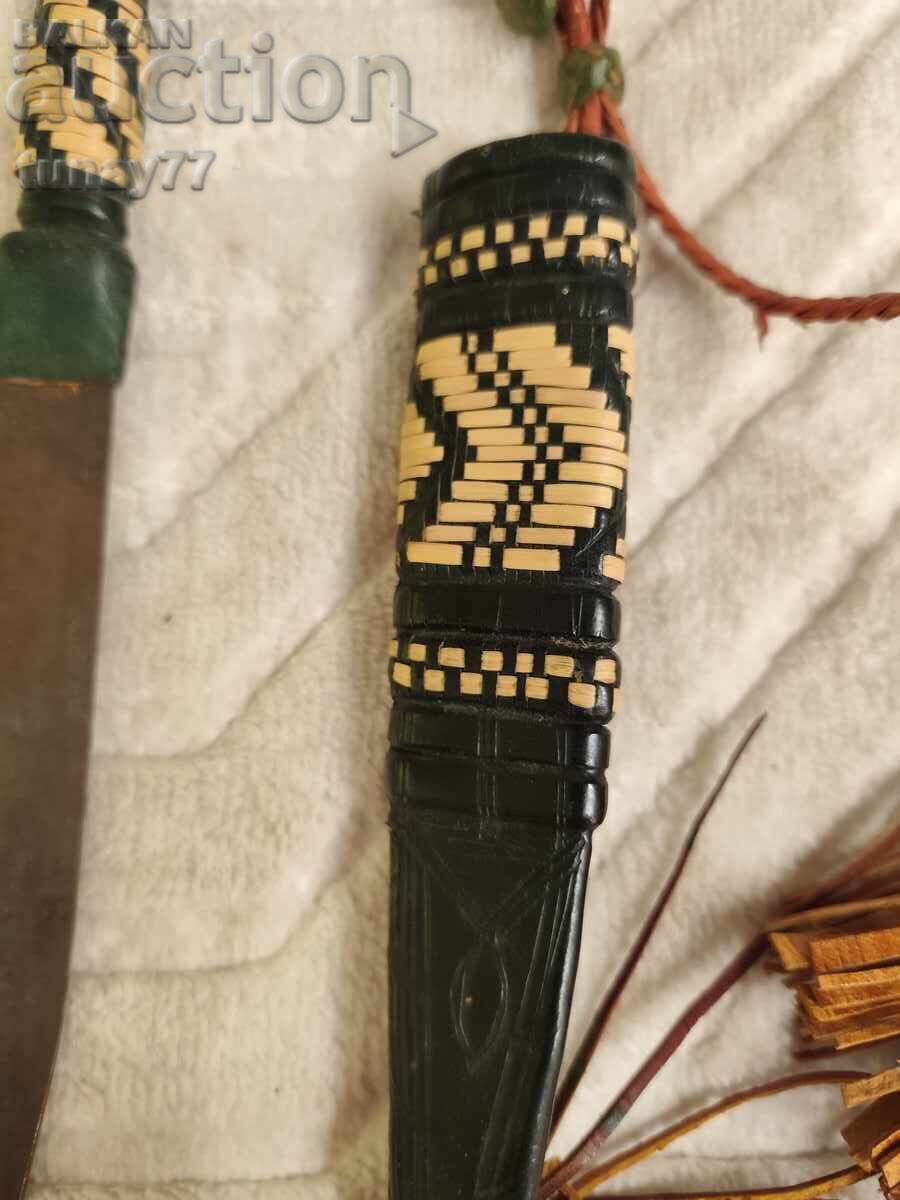 pumnal african tradițional, cel mai des asociat cu cultura - 7