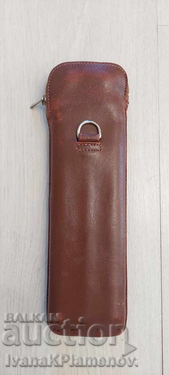 Licitație Trepied vintage EXCELSIOR GERMANY cu husă din piele pentru cunoscători