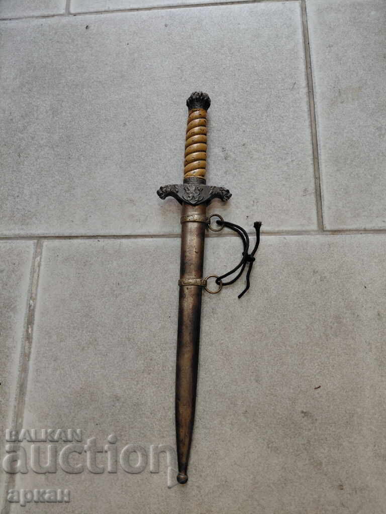 Pumnal militar Regatul Bulgariei 1944 cu preț € 600.00 | 1173.50 BGN