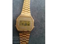 Ceas digital Casio A168 auriu