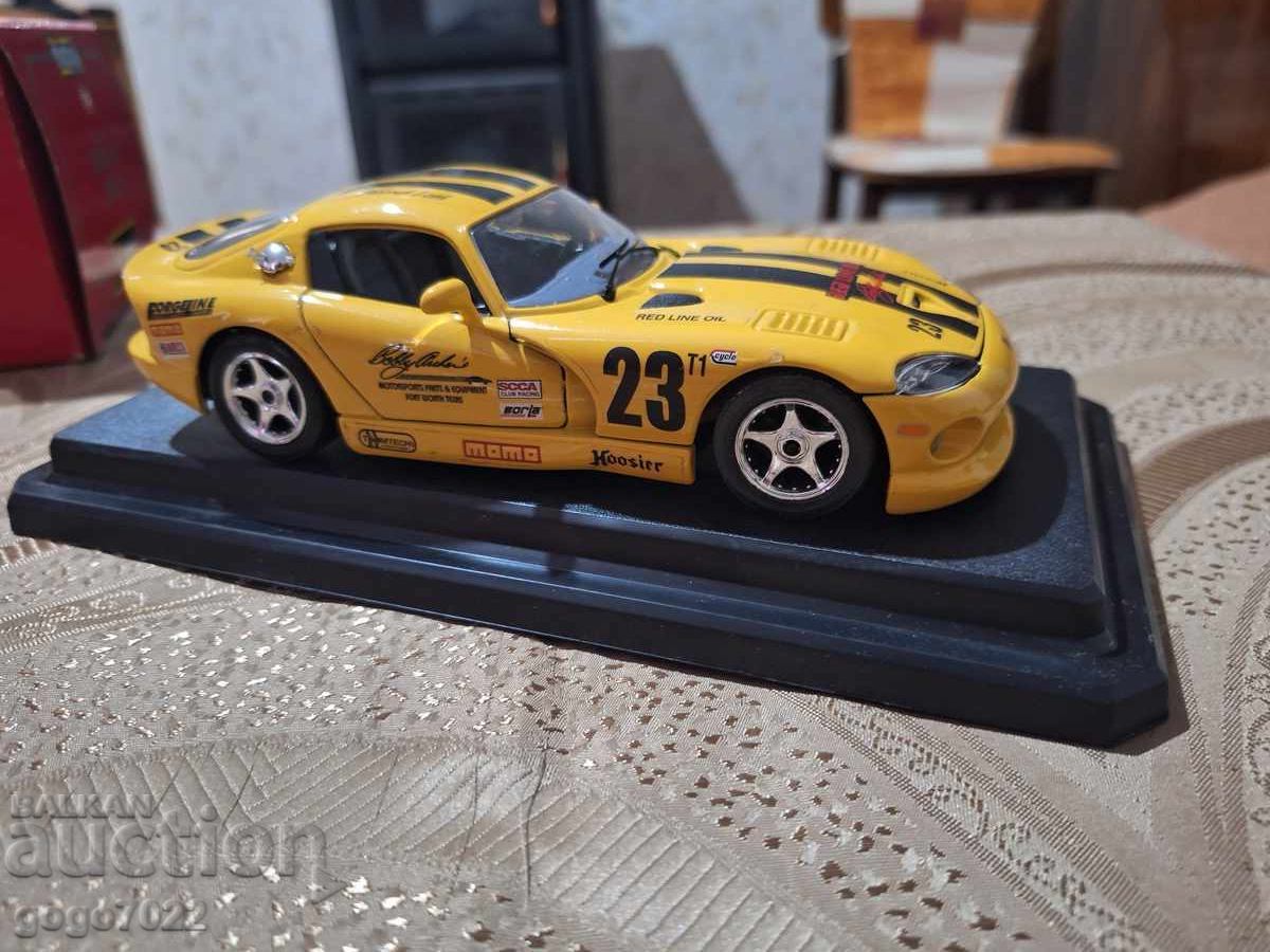 Livrarea DODGE VIPER BBURAGO ITALIA 1/24