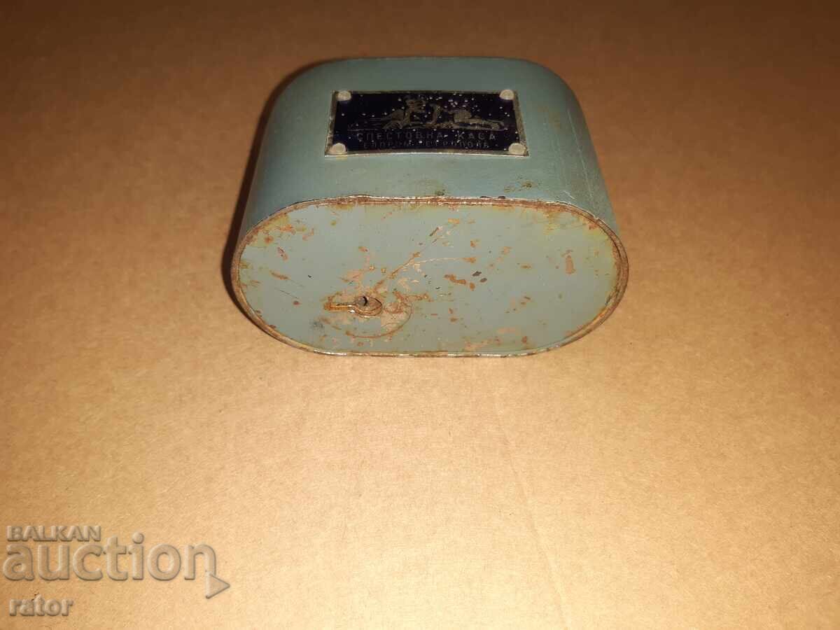 Old piggy bank, safe - ETROPOLE - 5 Old piggy bank, safe - ETROPOLE - 5