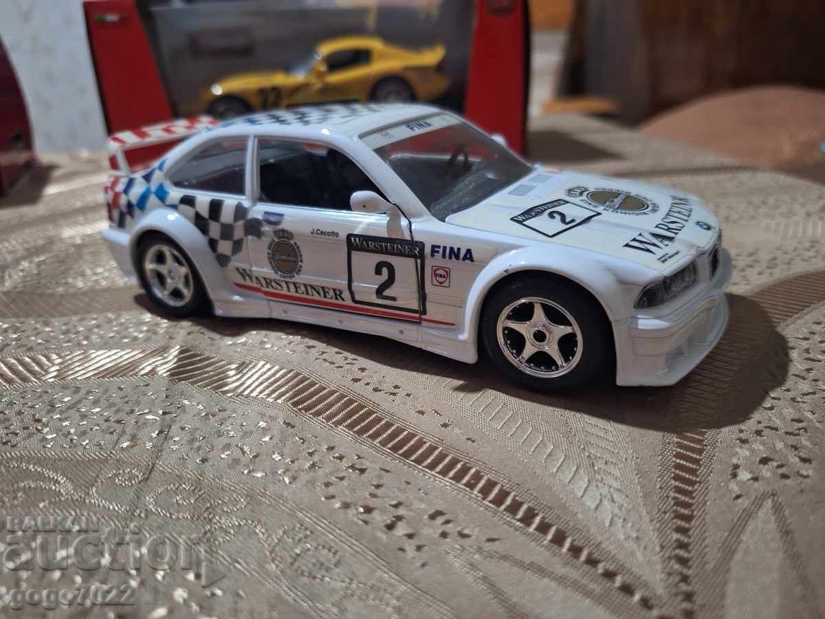 BMW M3 1993 Bburago Italia 1/24 cu preț € 42.00 | 82.15 BGN
