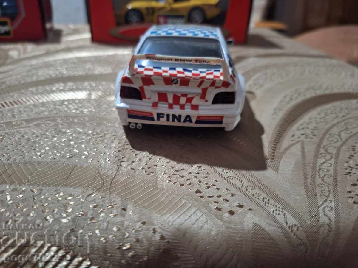 Livrarea BMW M3 1993 Bburago Italia 1/24