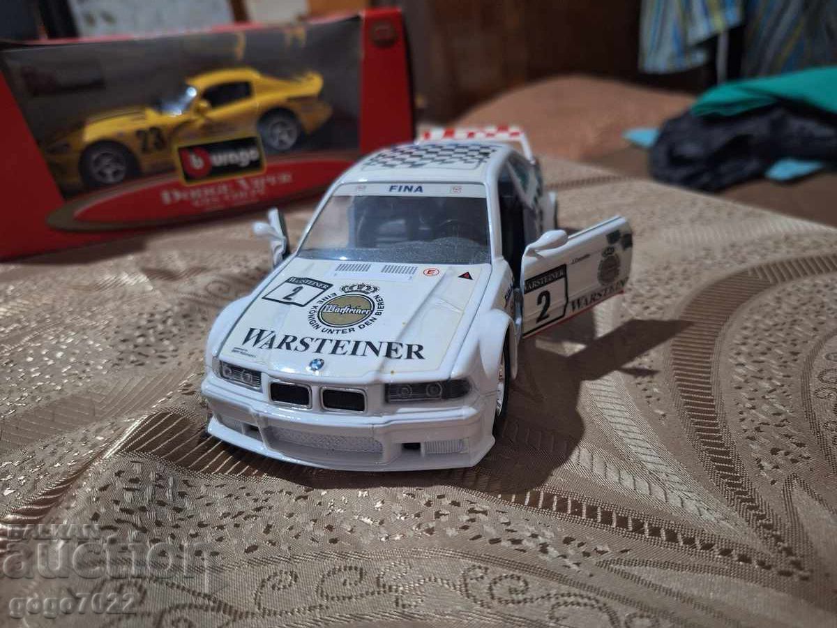 BMW M3 1993 Bburago Italia 1/24 - 5
