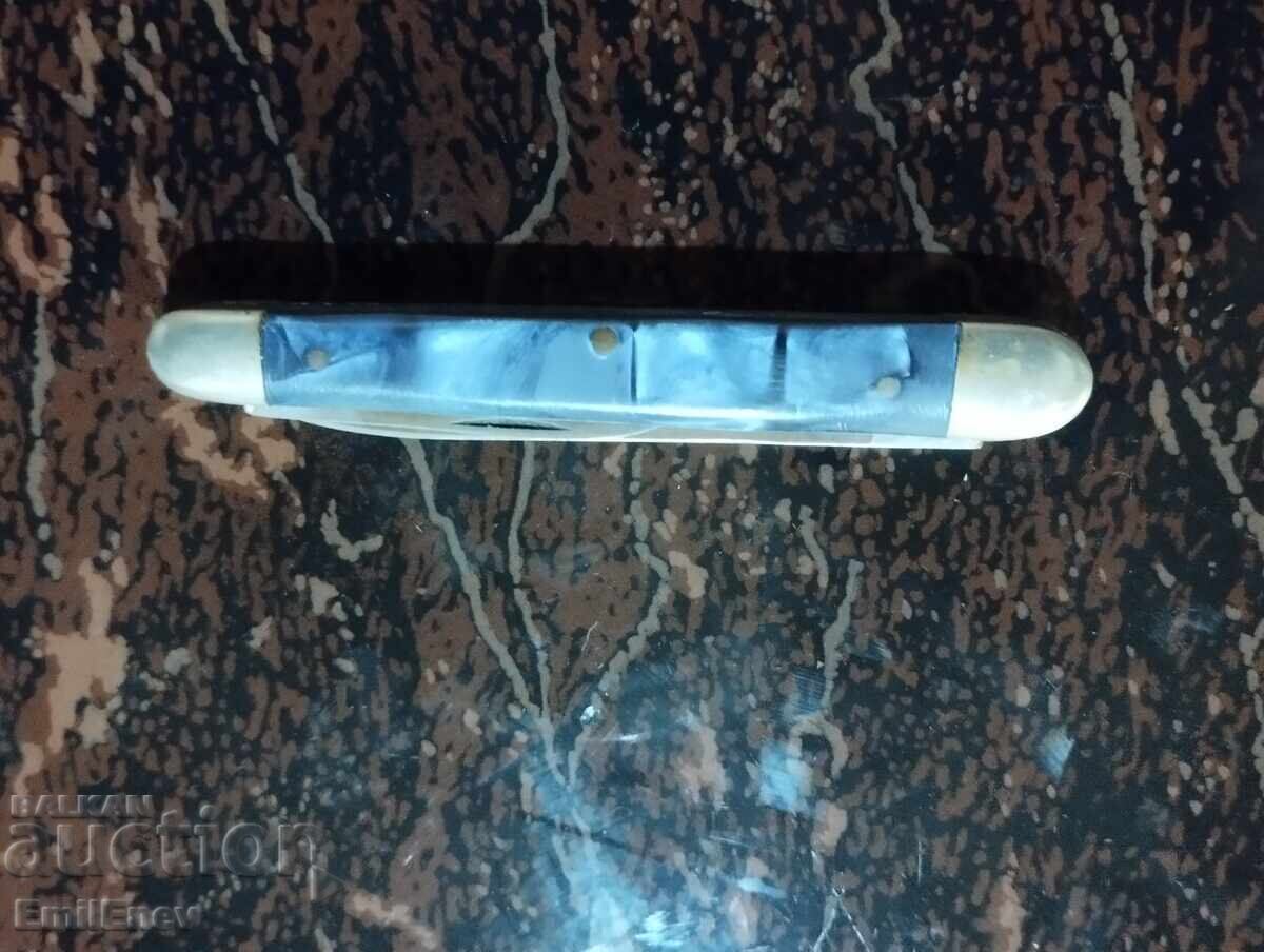 Auction  Old pocket leg