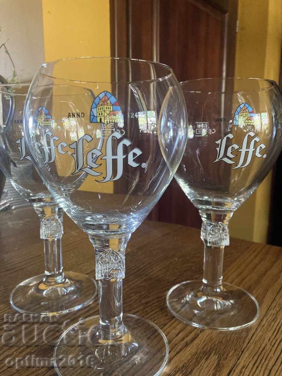 Перфектни чаши Leffe с цена € 40.00 | 78.23 лв. Перфектни чаши Leffe с цена € 40.00 | 78.23 лв.