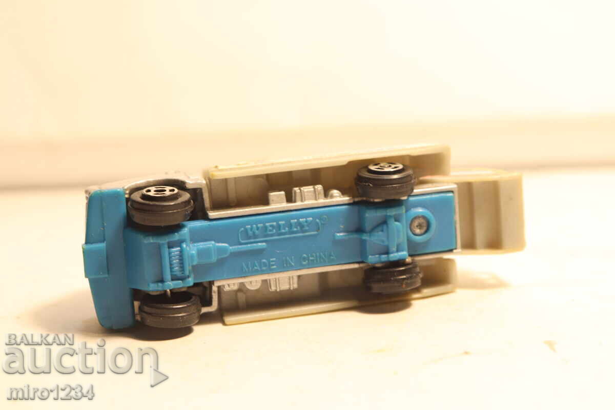 CAMION JUCĂRIE MODEL WELLY - 7 CAMION JUCĂRIE MODEL WELLY - 7