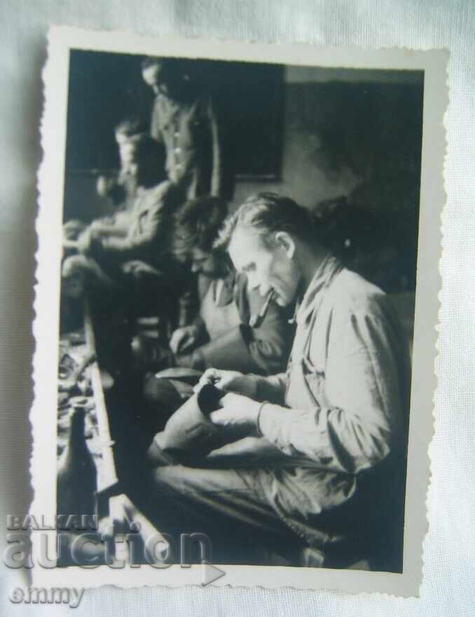 Fotografii mici 4 bucăți - Al Doilea Război Mondial, Germania, 1942 cu preț € 4.00 | 7.82 BGN