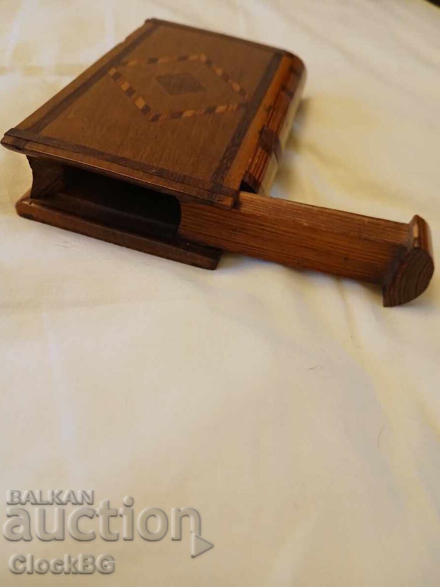 Auction Antique wooden bible box Auction Antique wooden bible box
