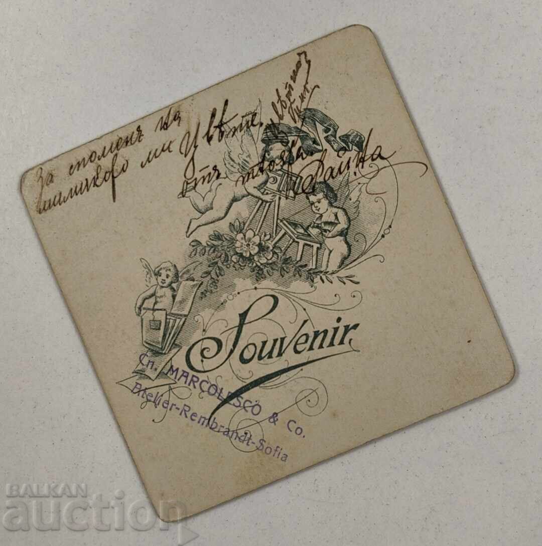 FOTOGRAFIE VECHE FETIȚĂ RAINA PE CARTON cu preț € 5.00 | 9.78 BGN