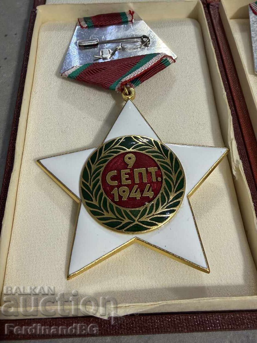 Order of September 9, 1944, 1st and 2nd class with box - 7