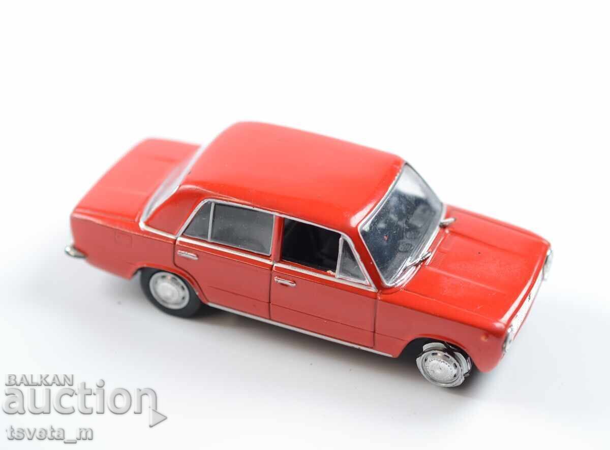 Метална количка ВАЗ-2101 „Жигули“ Lada 1200 с цена € 10.00 | 19.56 лв.