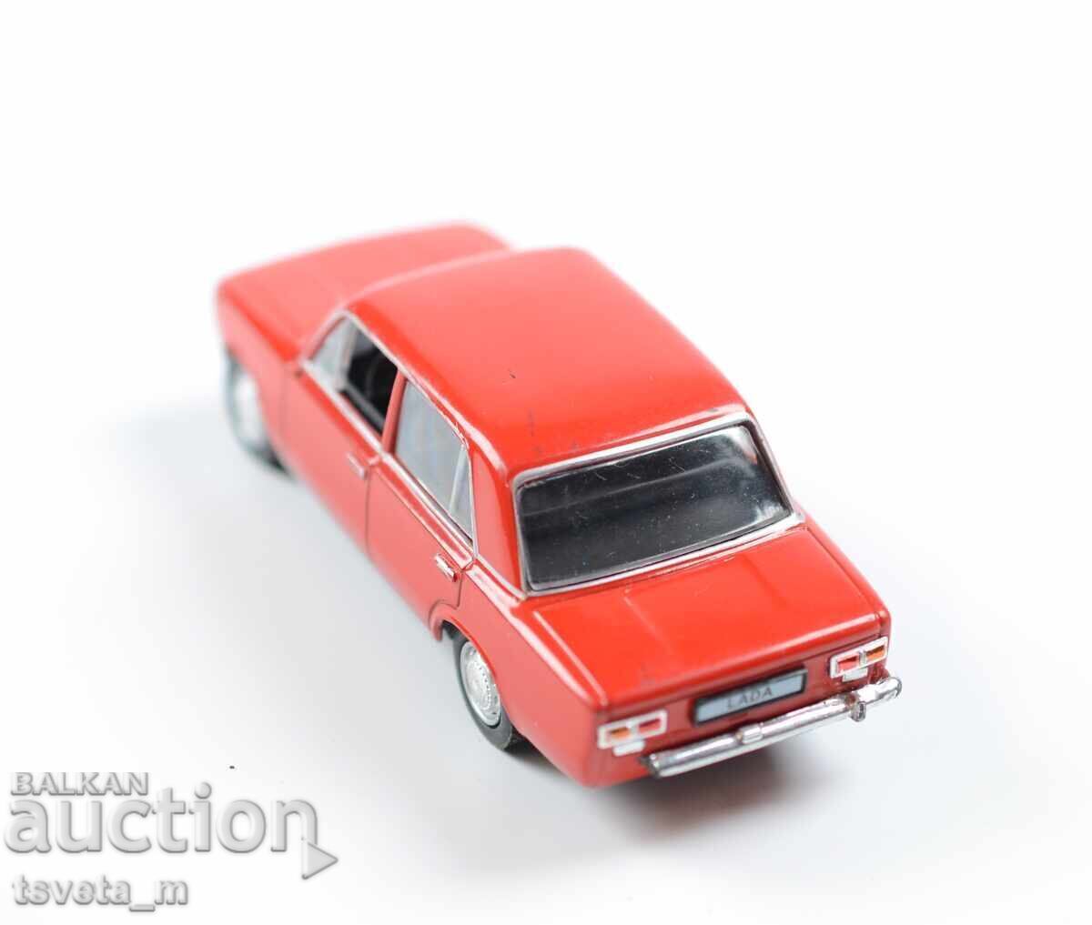 Доставка на Метална количка ВАЗ-2101 „Жигули“ Lada 1200
