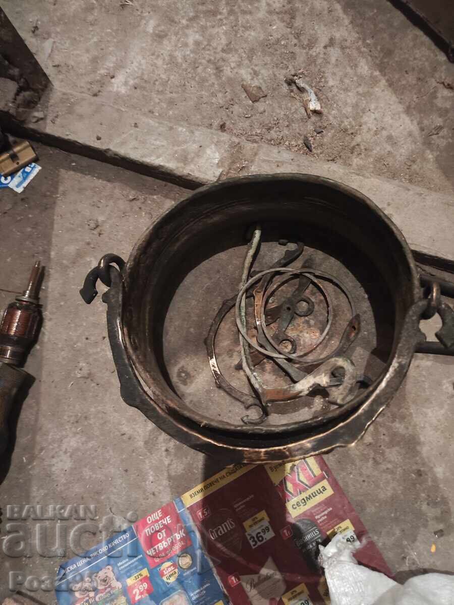 Authentic copper cauldron (bakır) – 9 liters. Completely intact