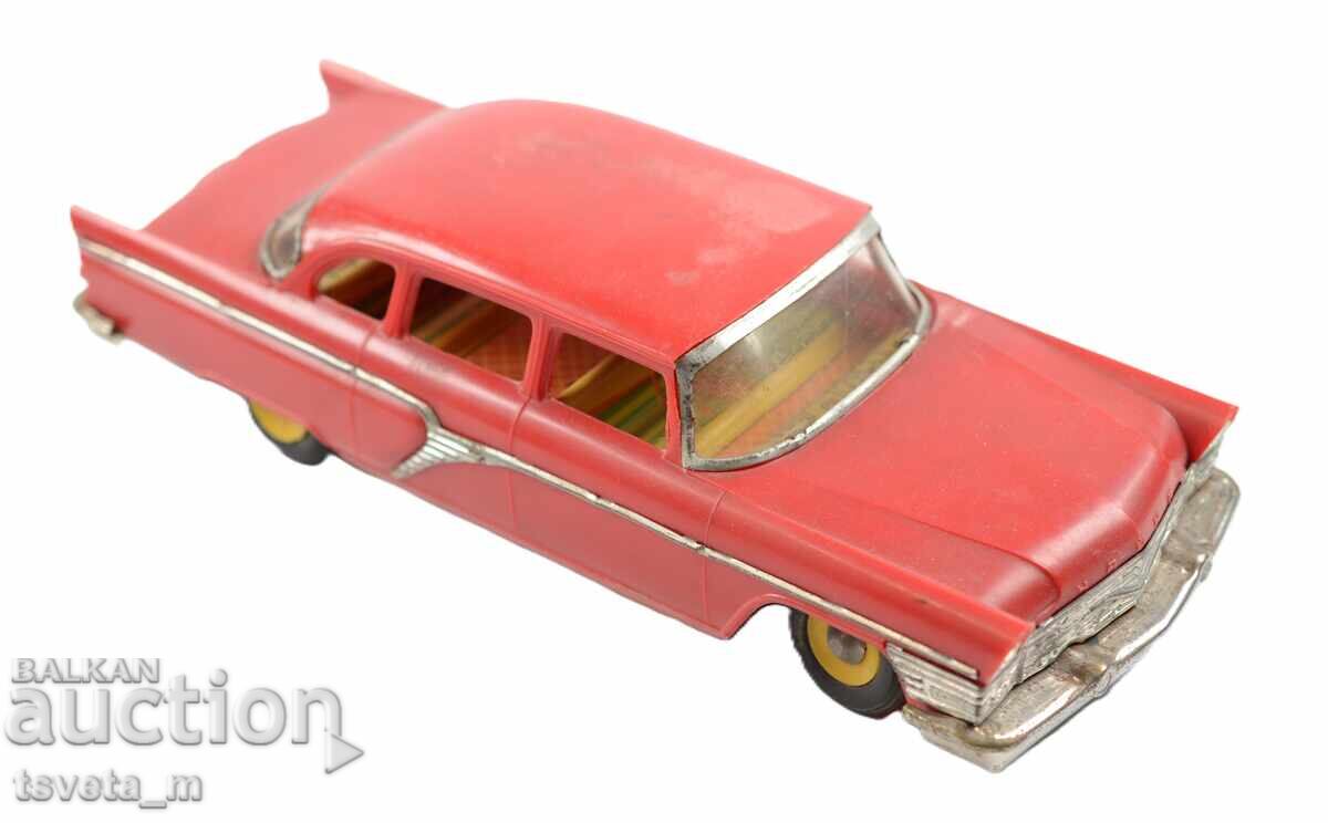 Jucărie de colecție Ceaika GAZ-13 URSS Jucărie de colecție Ceaika GAZ-13 URSS