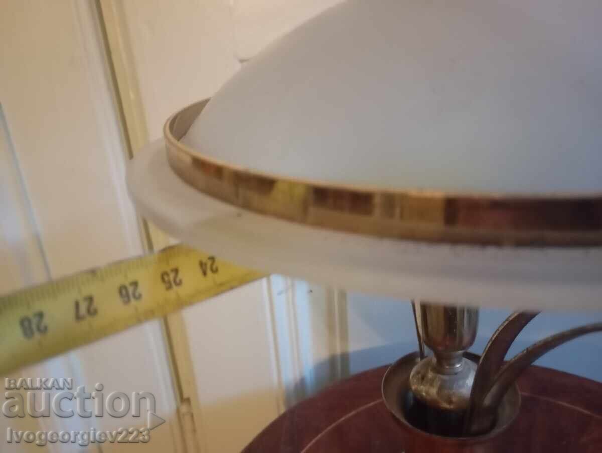 Delivery of Table lamp in art deco style