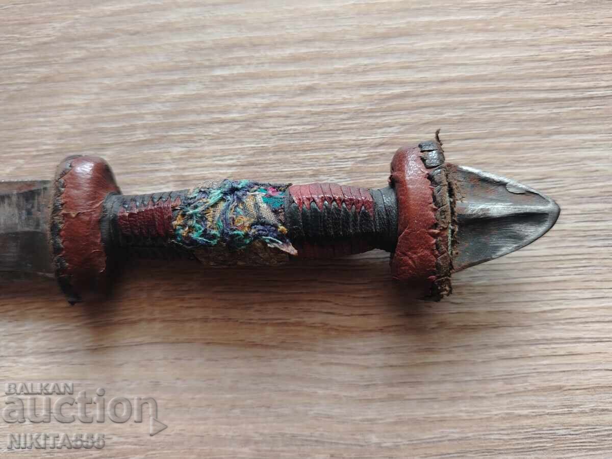 Delivery of Old TUAREG dagger