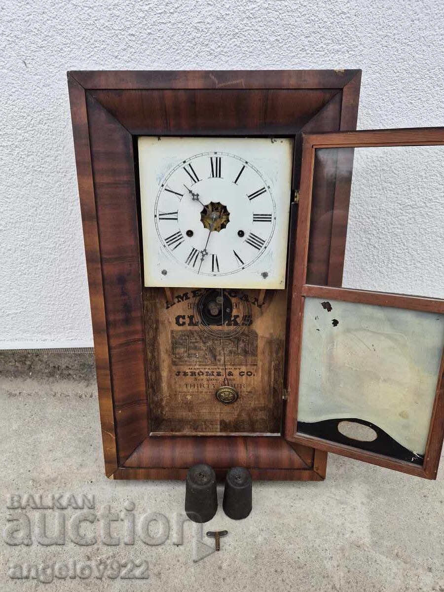 Американски стенен часовник Jerome & Co с цена € 1.50 | 2.93 лв.