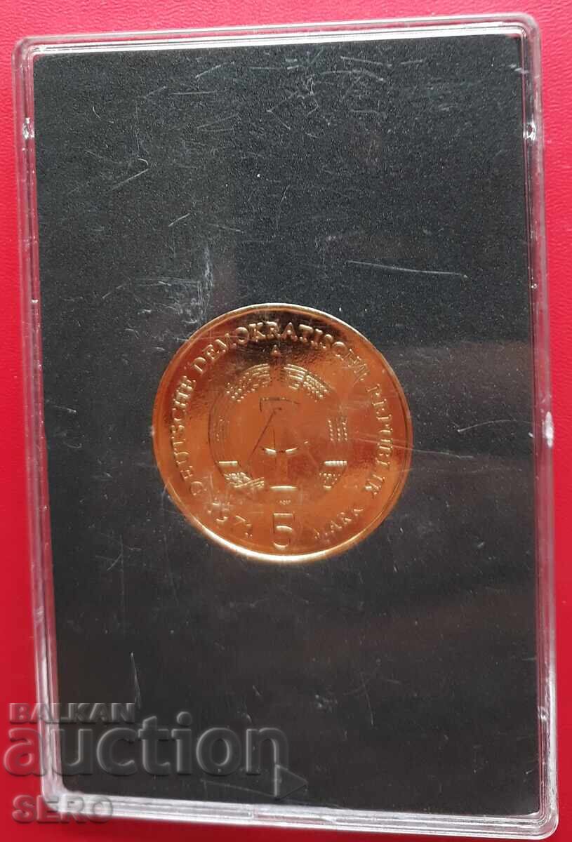 Germany - GDR - 5 Marks 1971 - Brandenburg Gate - Gold-plated with price € 2.01 | 3.93 BGN