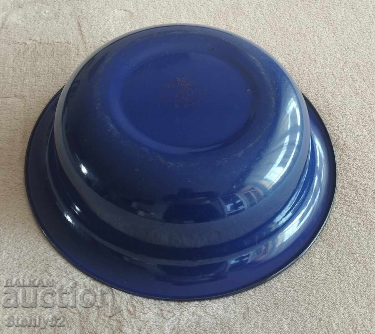 Auction Large vintage enameled bowl USSR Auction Large vintage enameled bowl USSR