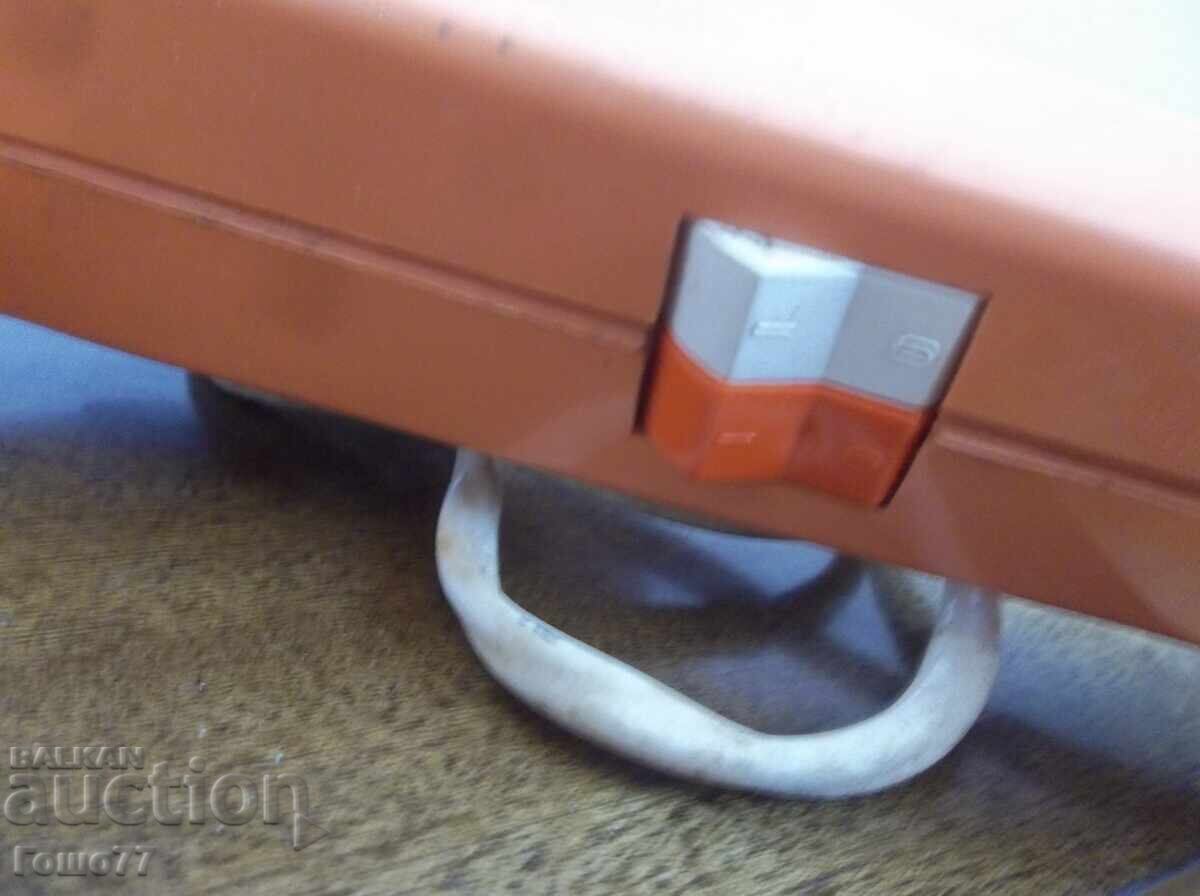 Delivery of Hair dryer