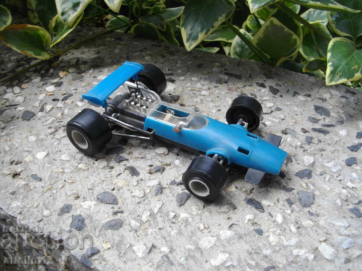 MAȘINUȚĂ DE COLECȚIE BRABHAM F.1