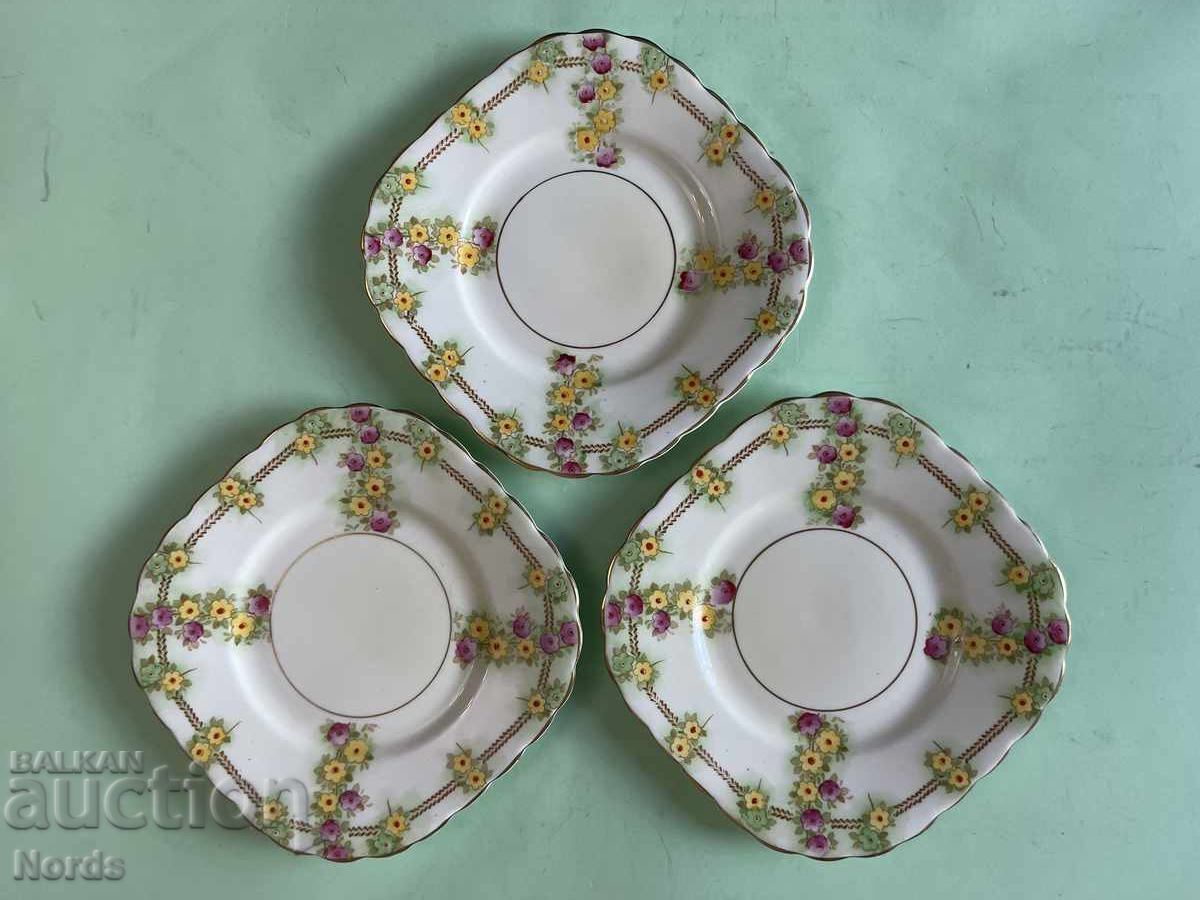 Farfurii englezești vintage JHC&C cu preț € 0.11 | 0.22 BGN Farfurii englezești vintage JHC&C cu preț € 0.11 | 0.22 BGN