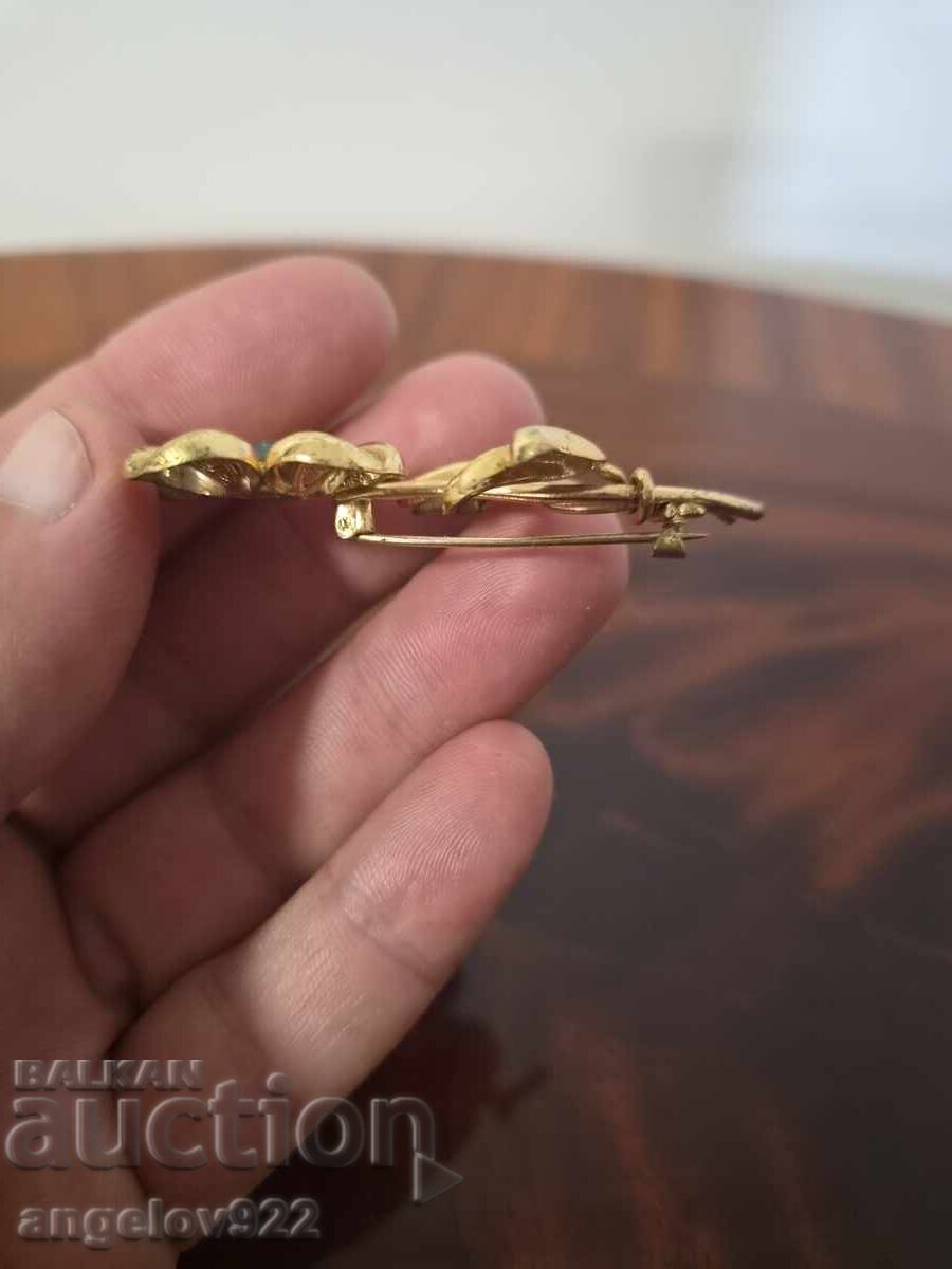 Delivery of Vintage brooch!!!