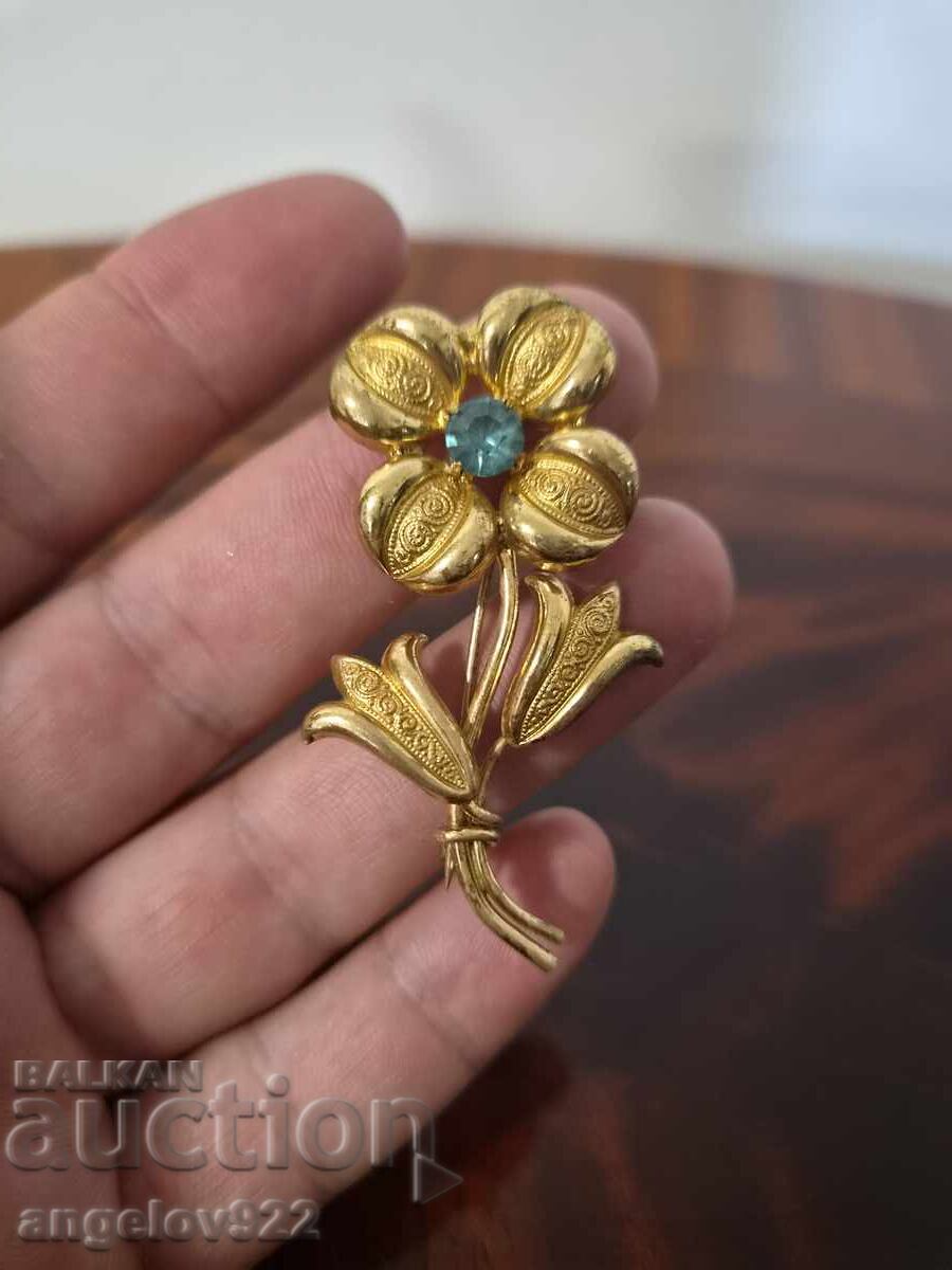 Vintage brooch!!!