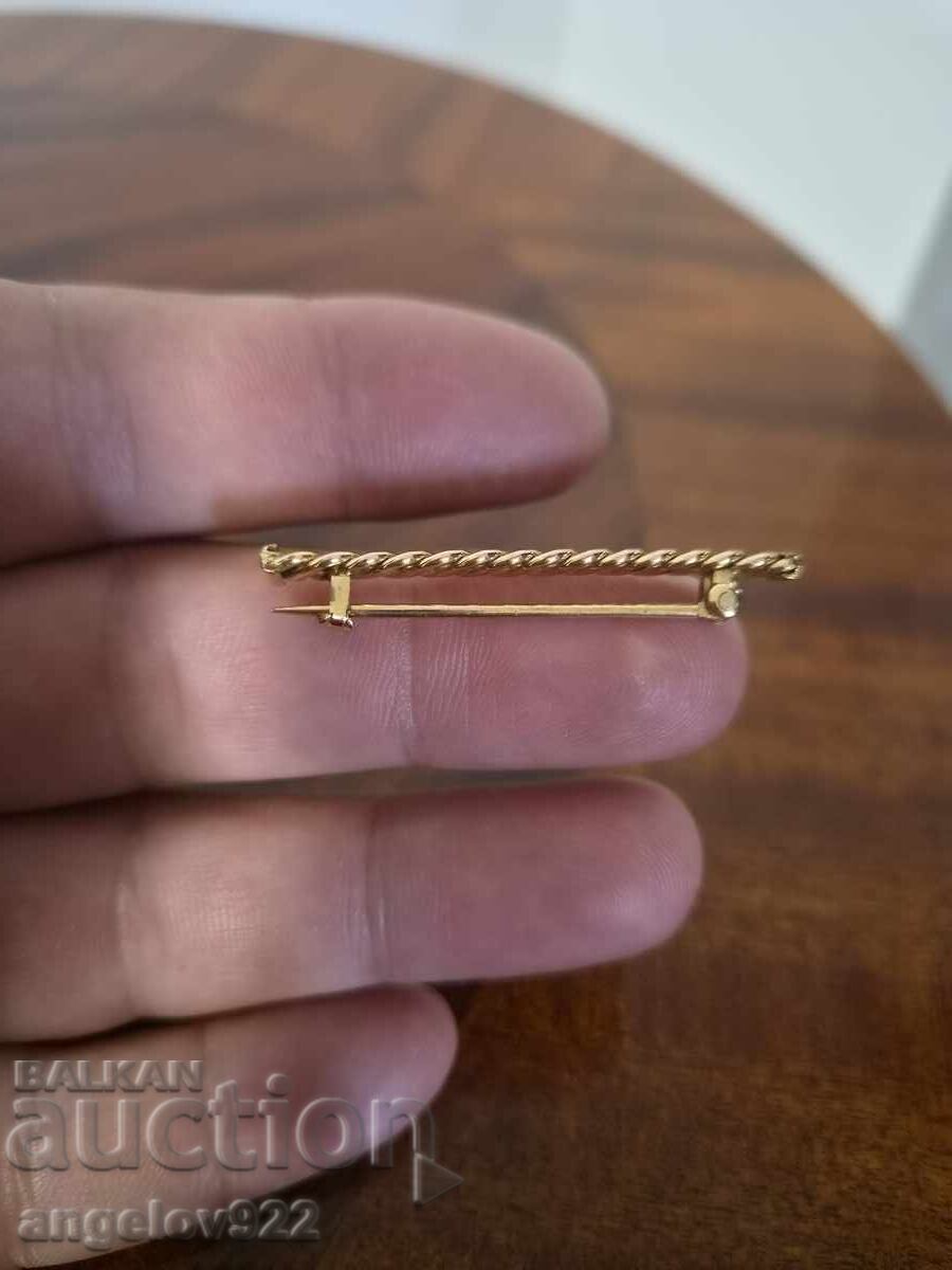 Brosa vintage!!! cu preț € 0.01 | 0.02 BGN Brosa vintage!!! cu preț € 0.01 | 0.02 BGN