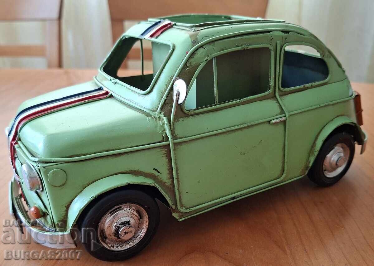 Jucărie veche din tablă, FIAT 500