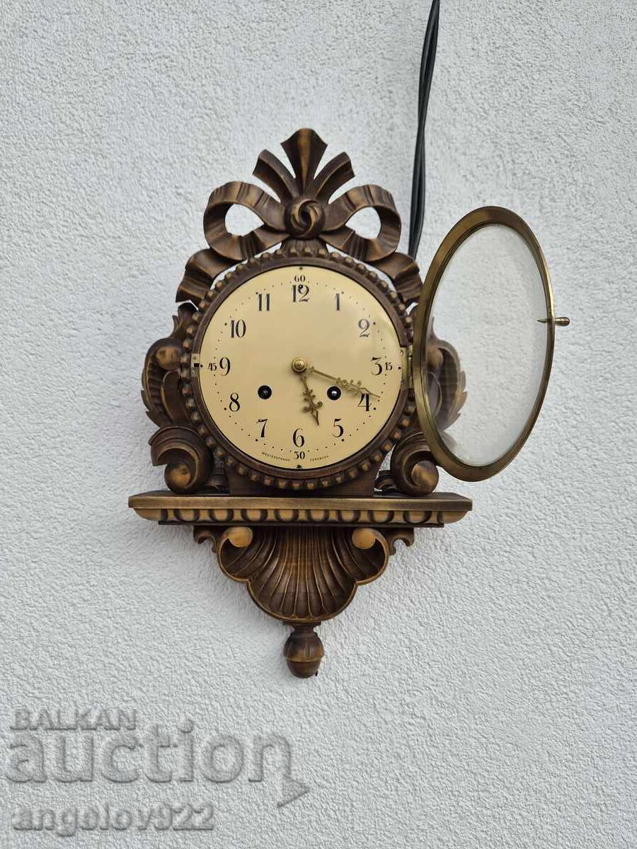 Un frumos ceas de perete WESTERSTRAND cu preț € 16.00 | 31.29 BGN Un frumos ceas de perete WESTERSTRAND cu preț € 16.00 | 31.29 BGN