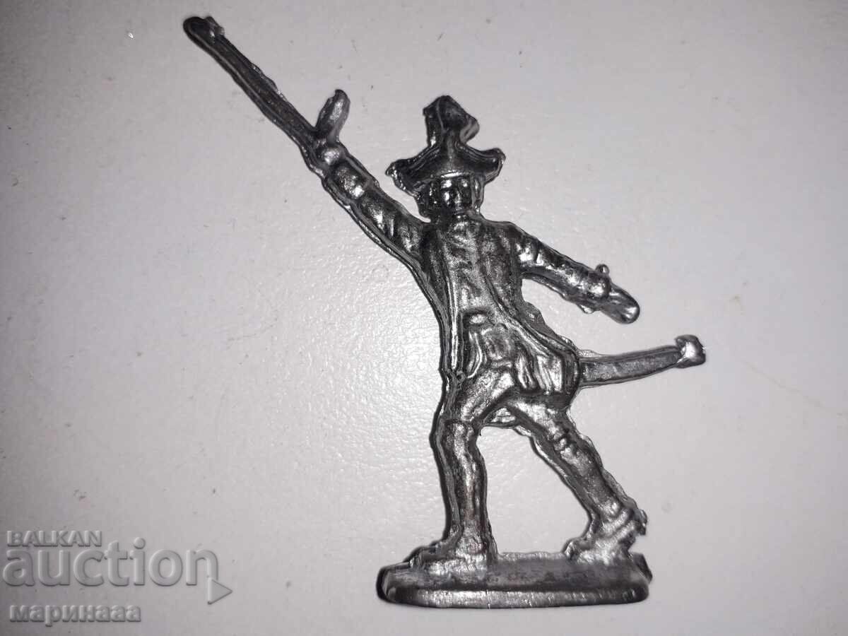 FIGURINĂ. SOLDAT DE PLUMB FIGURINĂ. SOLDAT DE PLUMB