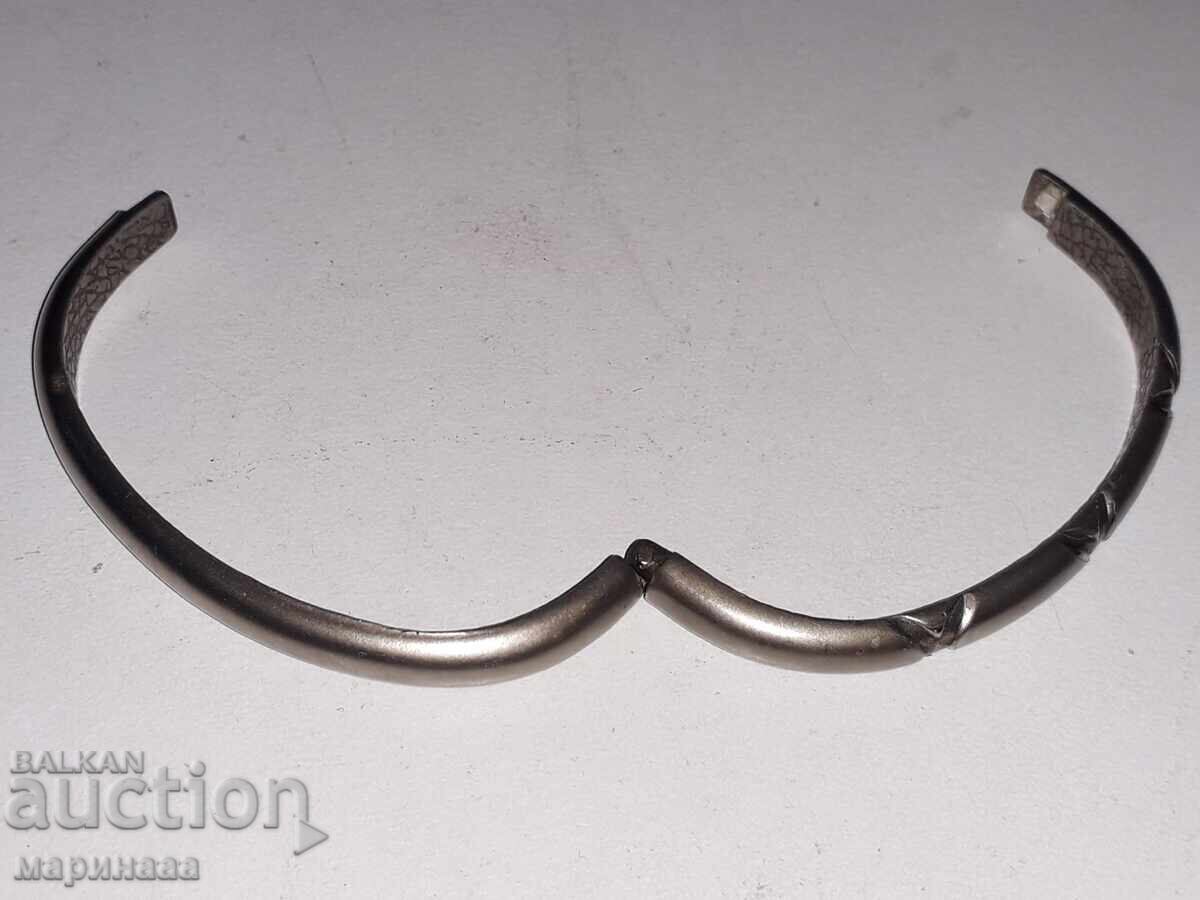 Delivery of OLD SILVER-PLATED RIGID BRACELET