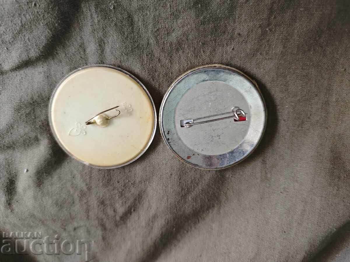 значки Майкъл Джексън с цена € 40.00 | 78.23 лв.