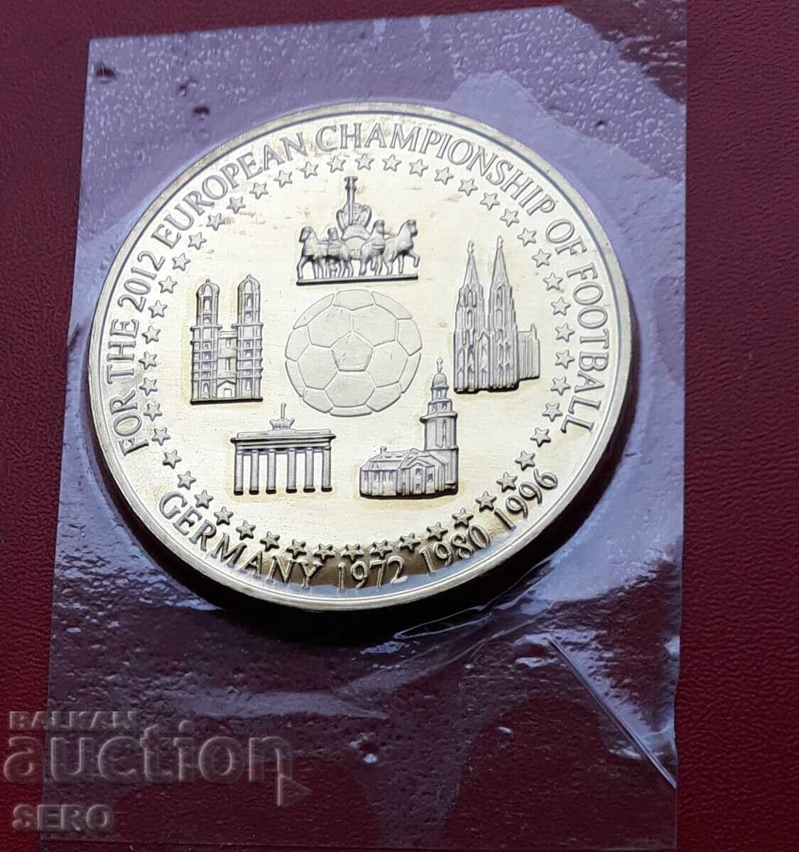 Медал-Полша-Европейско първенство по футбол 2012 с цена € 2.01 | 3.93 лв.