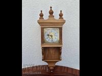 Красив стенен часовник РАБОТЕЩ